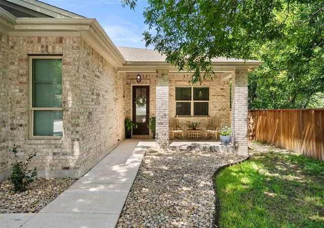 4th image of 1410 Hart St, Georgetown, TX 78626 | MLS# 1793548