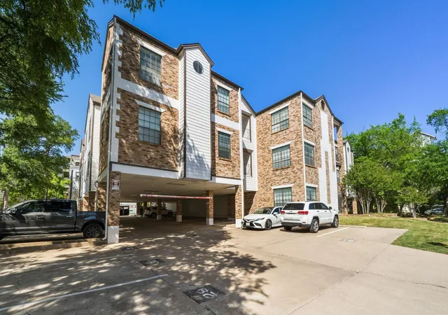 1st image of 912 W 22Nd St, Austin, TX 78705