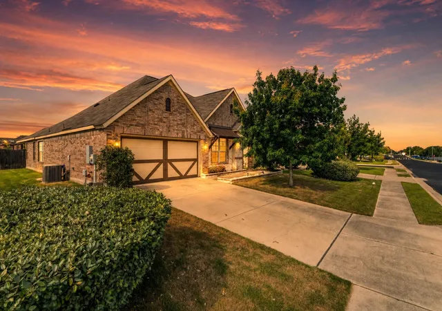 1st image of 804 Farm House Dr, Hutto, TX 78634 | MLS# 7269187