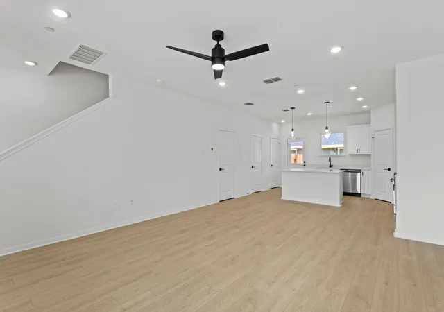 2nd image of 2540 Violet Theo Ln, Round Rock, TX 78665 | MLS# 3808891