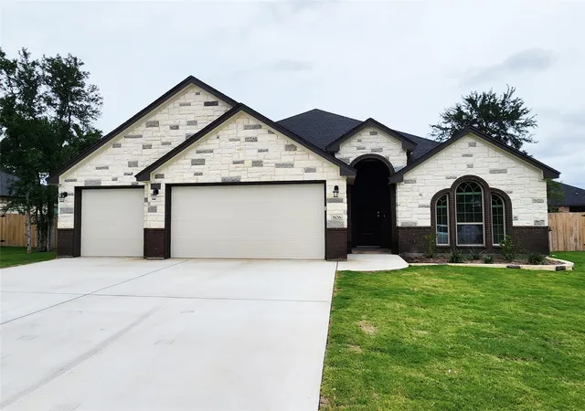2nd image of 806 Eagle Heights Dr, Salado, TX 76571 | MLS# 2512466