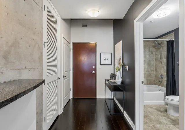 4th image of 360 Nueces St #3106, Austin, TX 78701 | MLS# 1883893