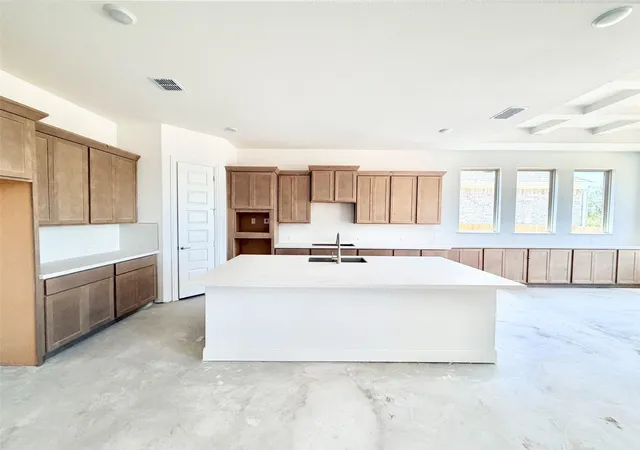 Photo 4 of Sale Pending at 1740 Scenic Hts Ln, Georgetown, TX 78628 | MLS# 8275391 | Listing updated on 2026-09-01