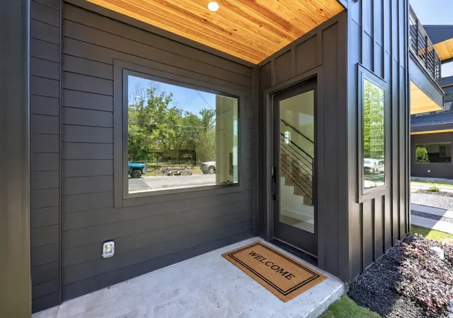 2nd image of 6500 Porter St #1, Austin, TX 78741 | MLS# 3704323