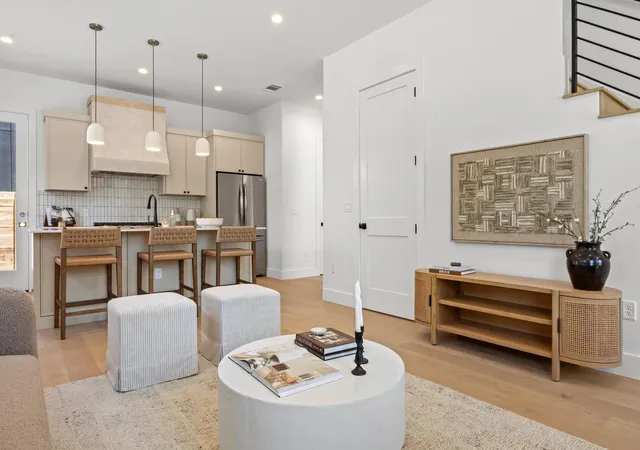 5th image of 6500 Porter St #1, Austin, TX 78741 | MLS# 3704323