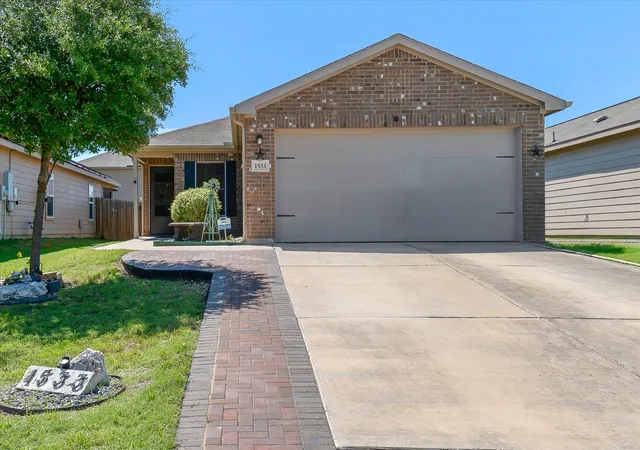 Homes for sale in Kyle, TX | 1533 Breanna Ln, Kyle, TX 78640 | MLS# 2309038