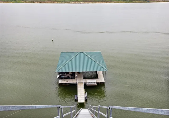 33rd image of 5400 Canyon Oaks Dr, Lago Vista, TX 78645 | MLS# 8646264
