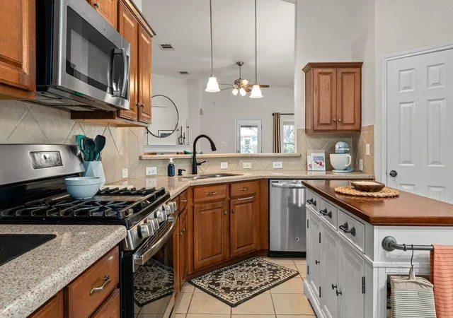Photo 3 of Single family home for sale at 3804 Hidden Lake Xing, Pflugerville, TX 78660 | MLS# 2841247 | Listing updated on 2026-09-22