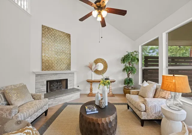 3rd image of 5212 Crystal Water Dr, Austin, TX 78735 | MLS# 1584819