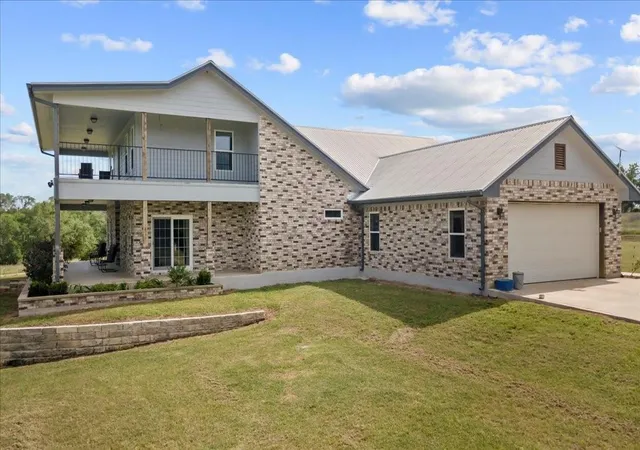 3rd image of 1883 Watterson Rd, Red Rock, TX 78662 | MLS# 5426029