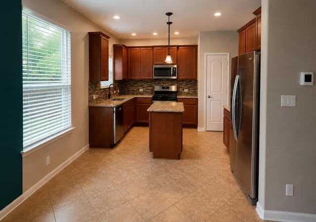 Photo 3 of Single family home for sale at 119 Paul Azinger Dr, Round Rock, TX 78664 | MLS# 5437246 | Listing updated on 2026-10-08