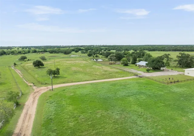 Photo 4 of House for sale at 1140 Private Rd 8022, Lincoln, TX 78948 | MLS# 4880601 | Listing updated on 2026-06-02