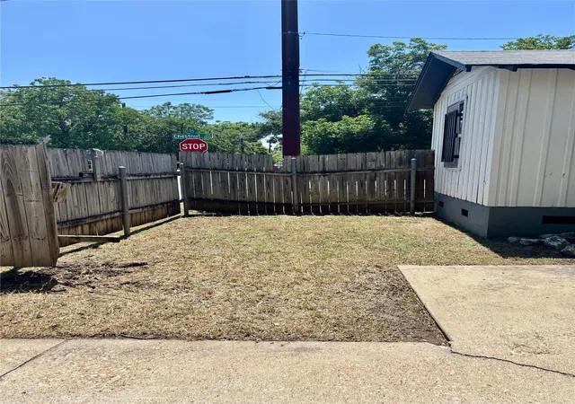 19th image of 1801 Chestnut Ave, Austin, TX 78702 | MLS# 4061121