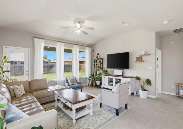 4th image of 8104 Rosano St, Round Rock, TX 78665 | MLS# 4988577