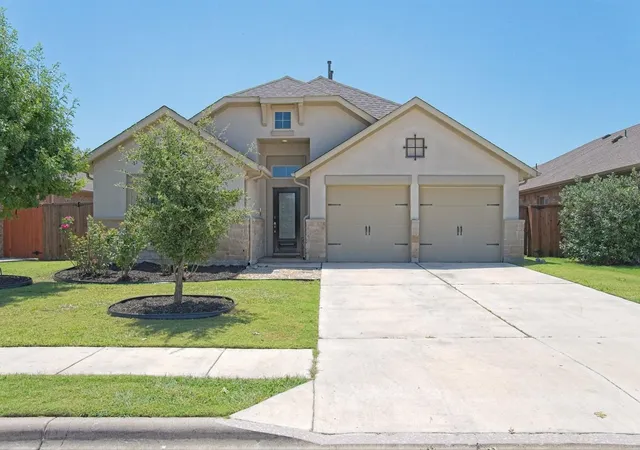Photo 3 of Single family home for sale at 500 Inspiration Dr, Liberty Hill, TX 78642 | MLS# 4747900 | Listing updated on 2026-10-01