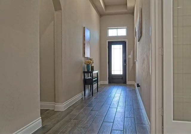 Photo 4 of Single family home for sale at 500 Inspiration Dr, Liberty Hill, TX 78642 | MLS# 4747900 | Listing updated on 2026-10-01