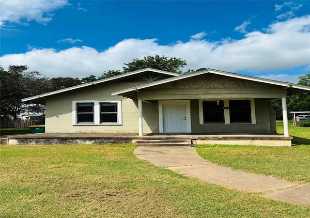 3rd image of 927937 N Franklin St, La Grange, TX 78945 | MLS# 6291938