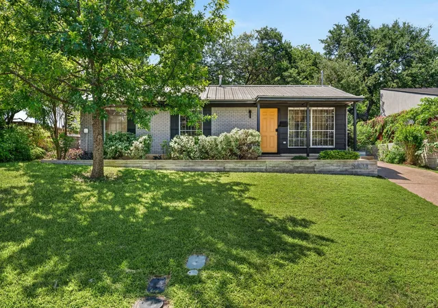 1st image of 3604 Wilson St, Austin, TX 78704 | MLS# 5050749