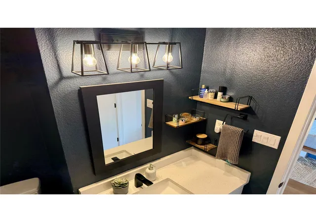 33rd image of 700 Nelray Blvd #101, Austin, TX 78751 | MLS# 5226086