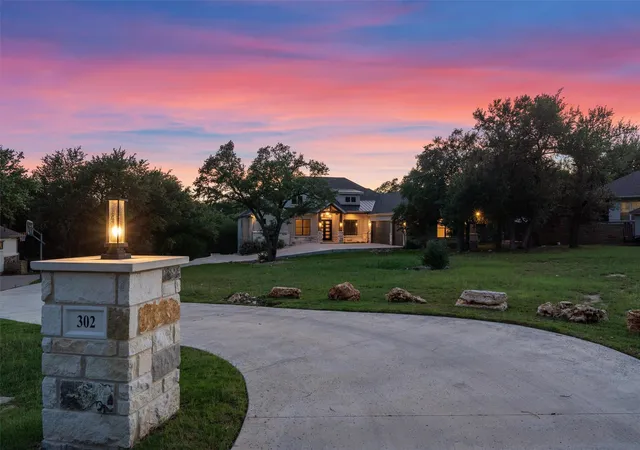 Photo 2 of Single family home for sale at 302 Highland Spring Ln, Georgetown, TX 78633 | MLS# 2731445 | Listing updated on 2026-08-30