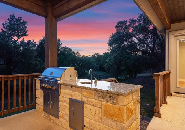 Photo 38 of Single family home for sale at 302 Highland Spring Ln, Georgetown, TX 78633 | MLS# 2731445 | Listing updated on 2026-08-30