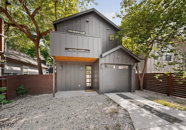 2nd image of 1708 Canterbury St #2, Austin, TX 78702 | MLS# 2969778
