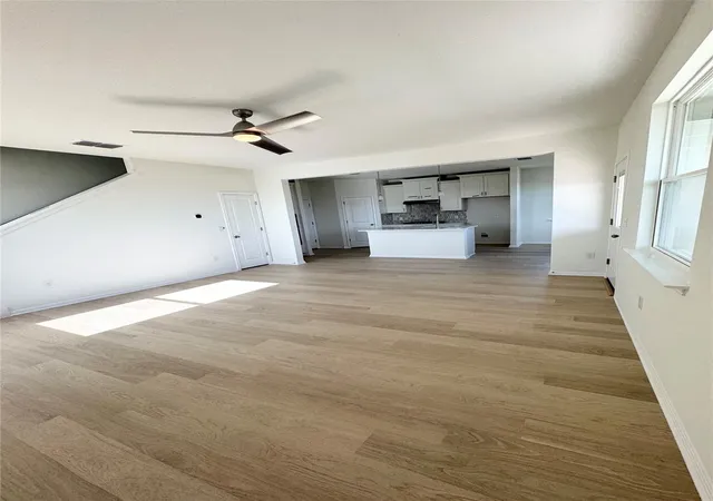 2nd image of 185 Young St, Lockhart, TX 78644 | MLS# 4182200