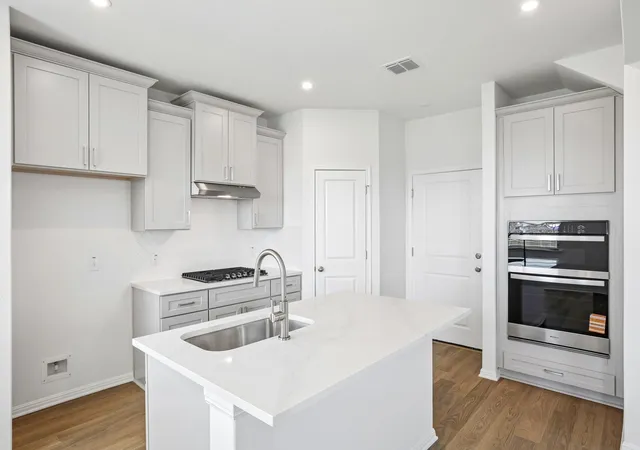 Photo 3 of Single family home for sale at 295 Young St, Lockhart, TX 78644 | MLS# 8412678 | Listing updated on 2026-10-16