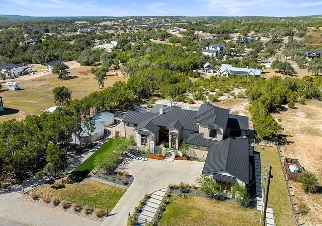 3rd image of 400 Medlin Creek Loop, Dripping Springs, TX 78620 | MLS# 6086687