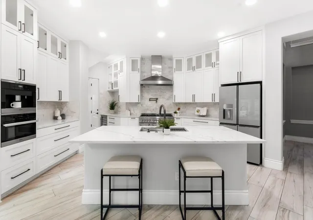 Photo 2 of Single family home for sale at 13500 Coleto Crk Trl, Austin, TX 78732 | MLS# 2110649 | Listing updated on 2026-09-27