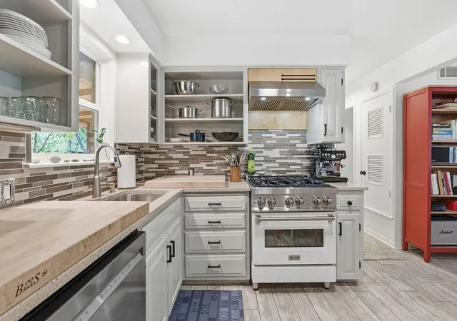 Photo 3 of Single family home for sale at 8801 Redfield Ln, Austin, TX 78758 | MLS# 7823258 | Listing updated on 2026-07-08