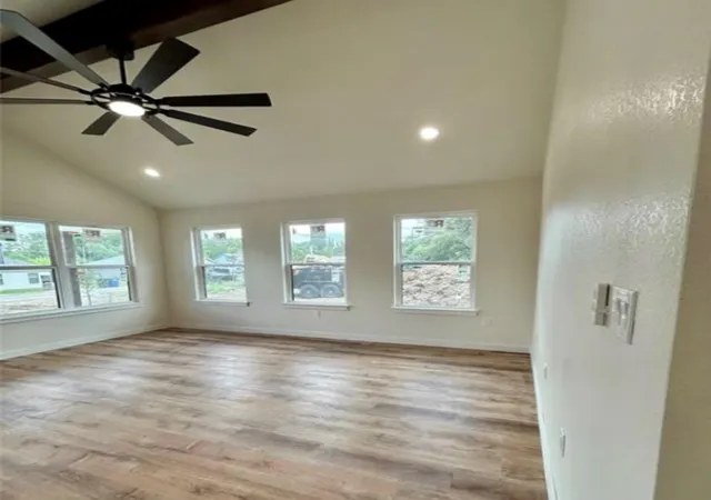 Photo 3 of Single family home for sale at 1127 Greenhill Dr, Canyon Lake, TX 78133 | MLS# 4328257 | Listing updated on 2026-08-05