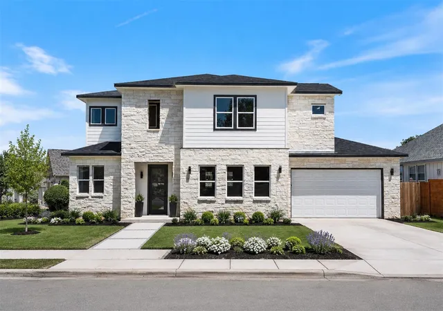 1st image of 148 Preston Trail, Meadowlakes, TX 78654 | MLS# 2555515
