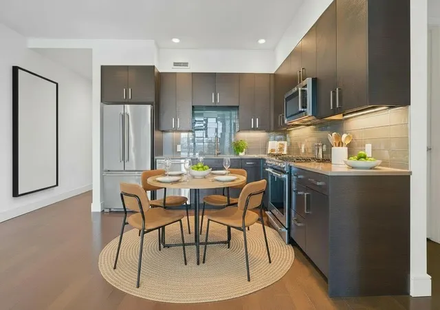 4th image of 222 West Ave #1412, Austin, TX 78701 | MLS# 4683683