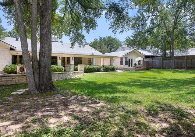Homes for sale in Elgin, TX | 1102 N F Ave, Elgin, TX 78621 | MLS# 8786065
