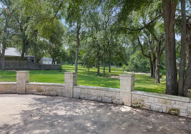 Homes for sale in Elgin, TX | 1102 N F Ave, Elgin, TX 78621 | MLS# 8786065