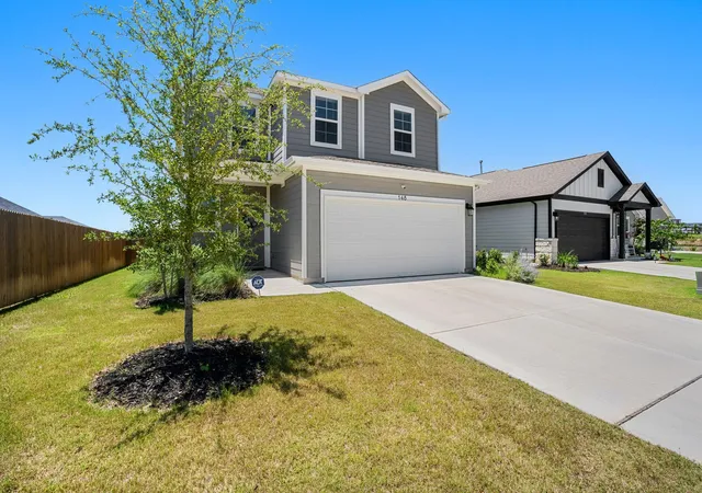 Single family home for sale at 148 Hidalgo Ln, Elgin, TX 78621 | MLS# 2238156