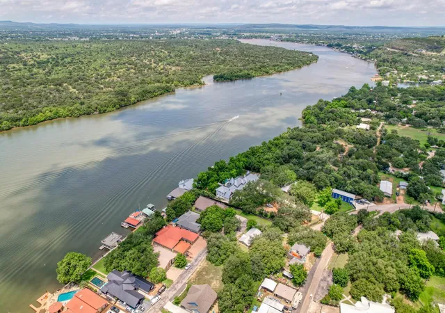 Homes for sale in Kingsland, TX | 120 Hidden Oaks Dr, Kingsland, TX 78639 | MLS# 9192168