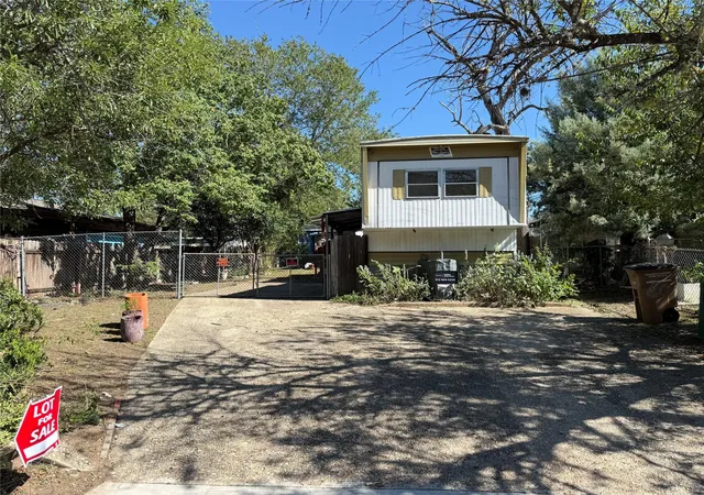 Photo 1 of Manufactured home for sale at 2102 Blue Meadow Dr, Austin, TX 78744 | MLS# 2606109 | Listing updated on 2026-10-09