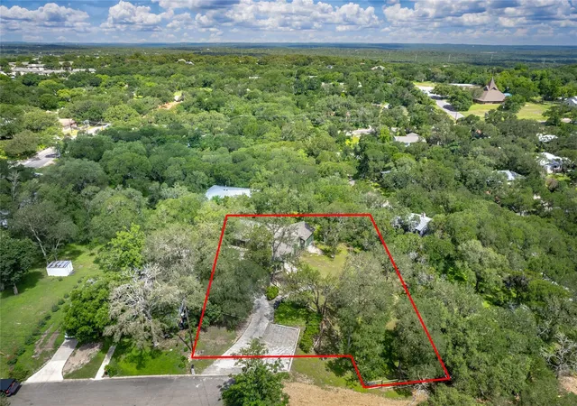 2nd image of 210 Harvard St, San Marcos, TX 78666 | MLS# 8870983