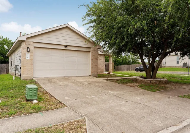 Single family home for sale at 340 Feathergrass Dr, Buda, TX 78610 | MLS# 6582135