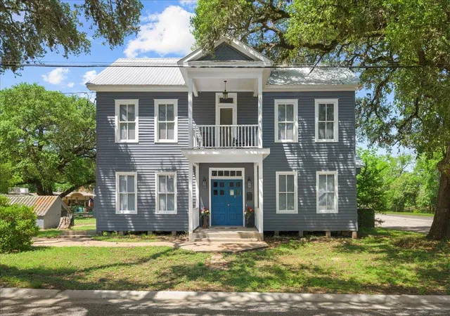 1st image of 459 N Main St, La Grange, TX 78945 | MLS# 1485570