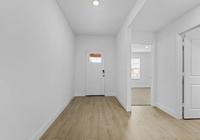 Photo 3 of Single family home for sale at 277 Rivers Edge Dr, Georgetown, TX 78628 | MLS# 2634446 | Listing updated on 2026-10-09