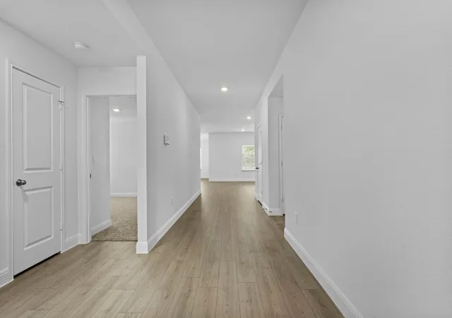 Photo 3 of Single family home for sale at 277 Rivers Edge Dr, Georgetown, TX 78628 | MLS# 2634446 | Listing updated on 2026-10-09