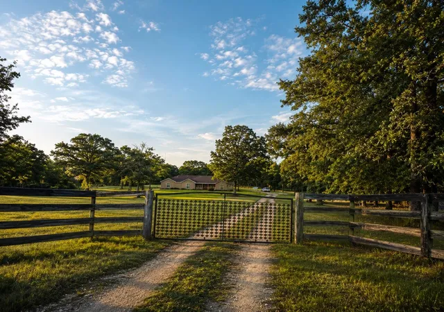 3rd image of 2971 S Us Hwy 77, Rockdale, TX 76567 | MLS# 2866285
