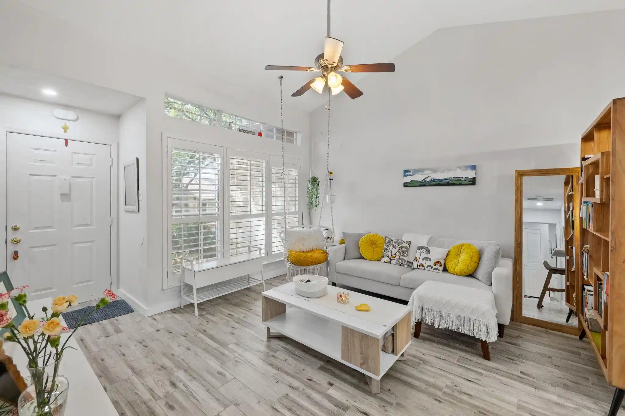 Listing Photo 1 - Condo for sale in 1015 E Yager Ln located at 1015 E Yager Ln, Austin, TX 78753 - Unit #115