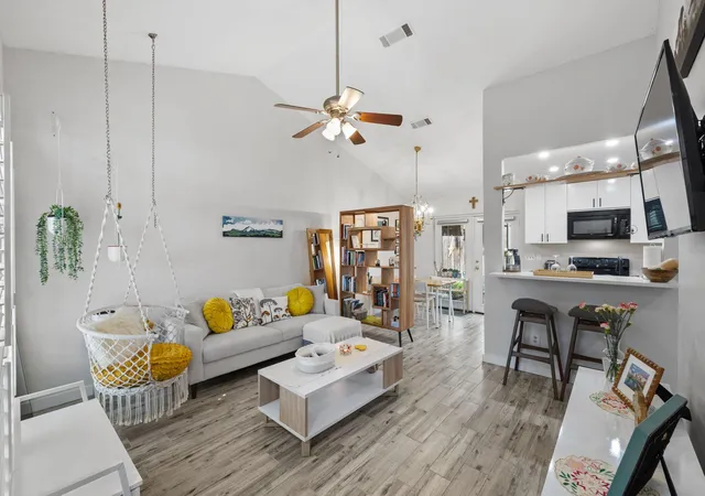Photo 3 of Condo for sale at 1015 E Yager Ln #115, Austin, TX 78753 | MLS# 5123530 | Listing updated on 2026-10-01