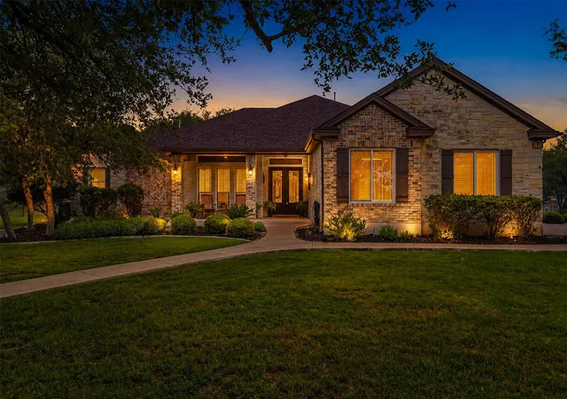 Photo 1 of Single family home for sale at 107 W Majestic Oak Ln, Georgetown, TX 78633 | MLS# 8779898 | Listing updated on 2026-09-01