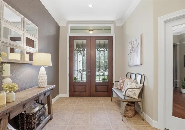 Photo 3 of Single family home for sale at 107 W Majestic Oak Ln, Georgetown, TX 78633 | MLS# 8779898 | Listing updated on 2026-09-01