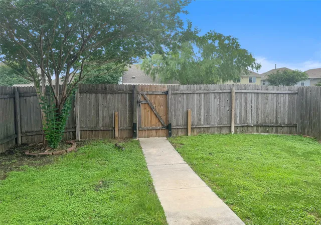 5th image of 119 Gambel Oak Wy, San Marcos, TX 78666 | MLS# 1996060
